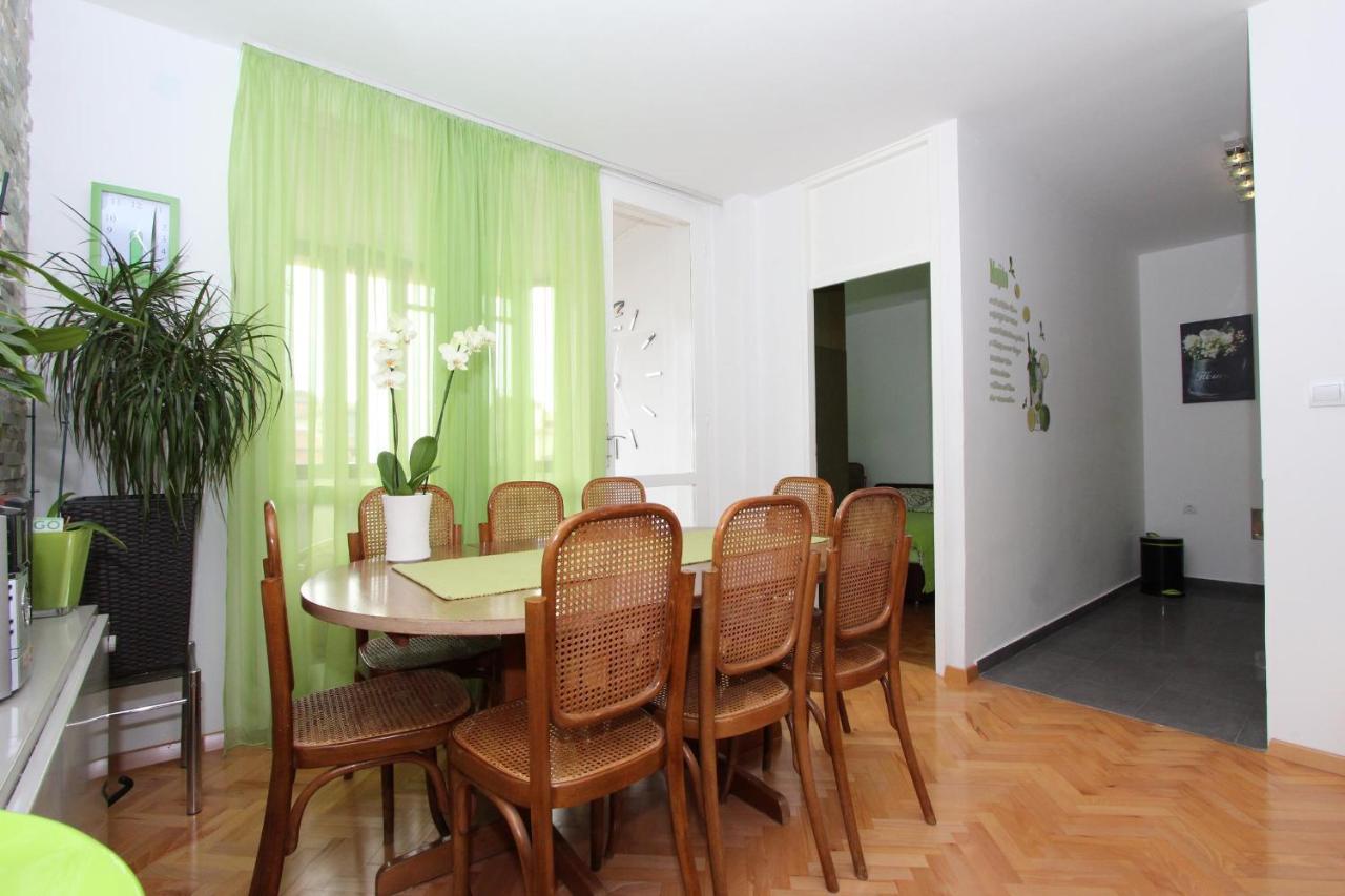 Apartment Elia Rovigno Esterno foto